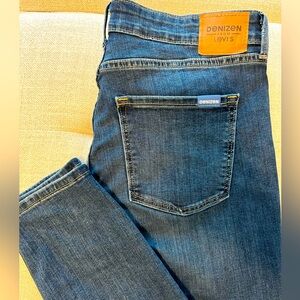 Denizen by Levi’s Mide Rise Skinny Jeans